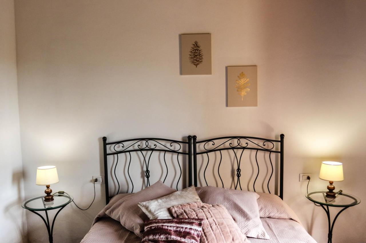 Montisi Agriturismo Bombina מראה חיצוני תמונה