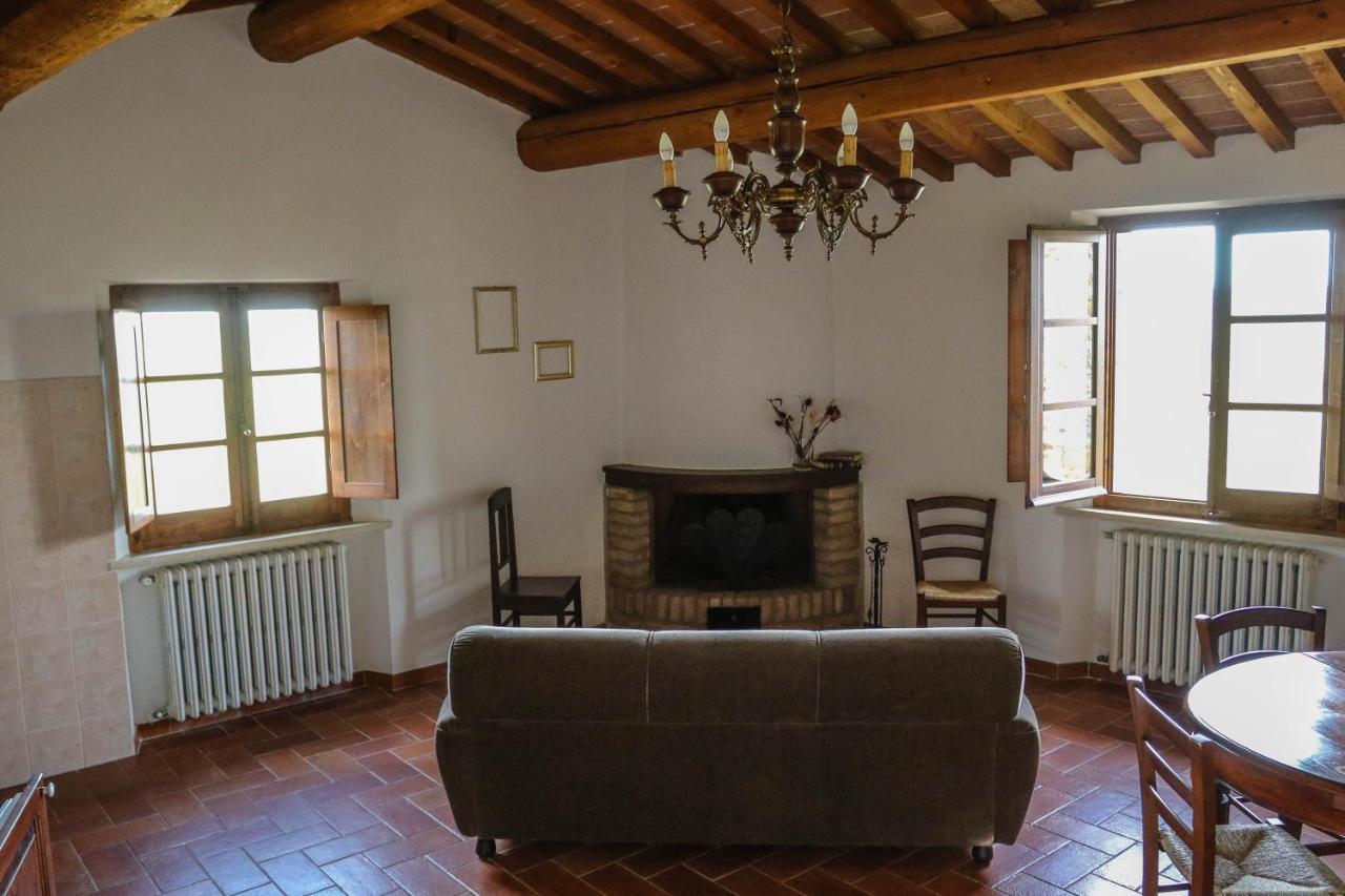 Montisi Agriturismo Bombina מראה חיצוני תמונה