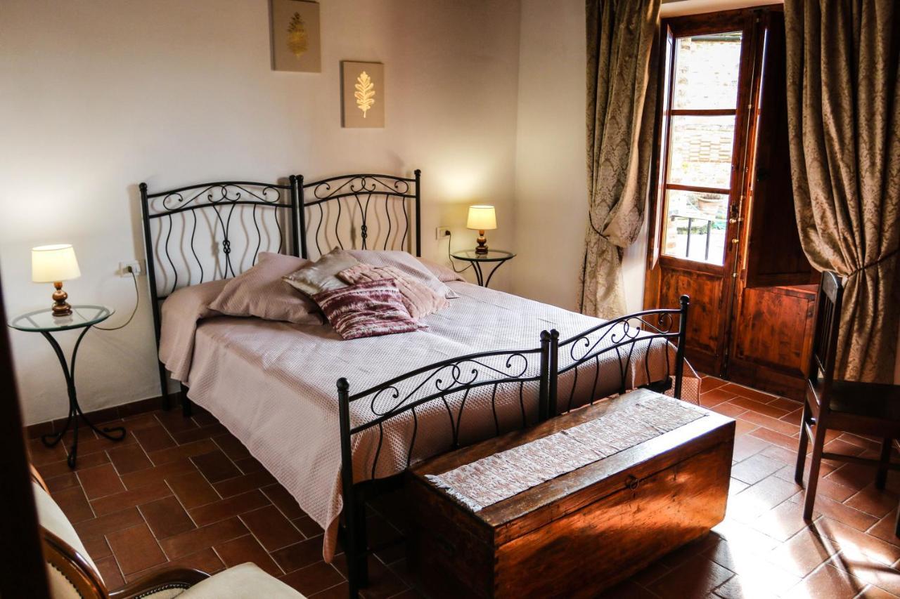 Montisi Agriturismo Bombina מראה חיצוני תמונה