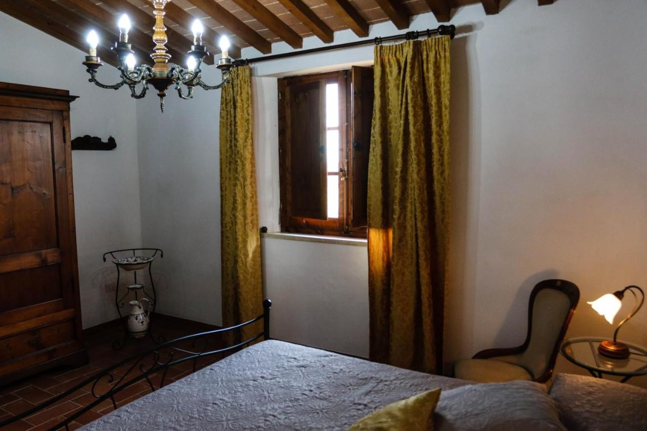 Montisi Agriturismo Bombina מראה חיצוני תמונה