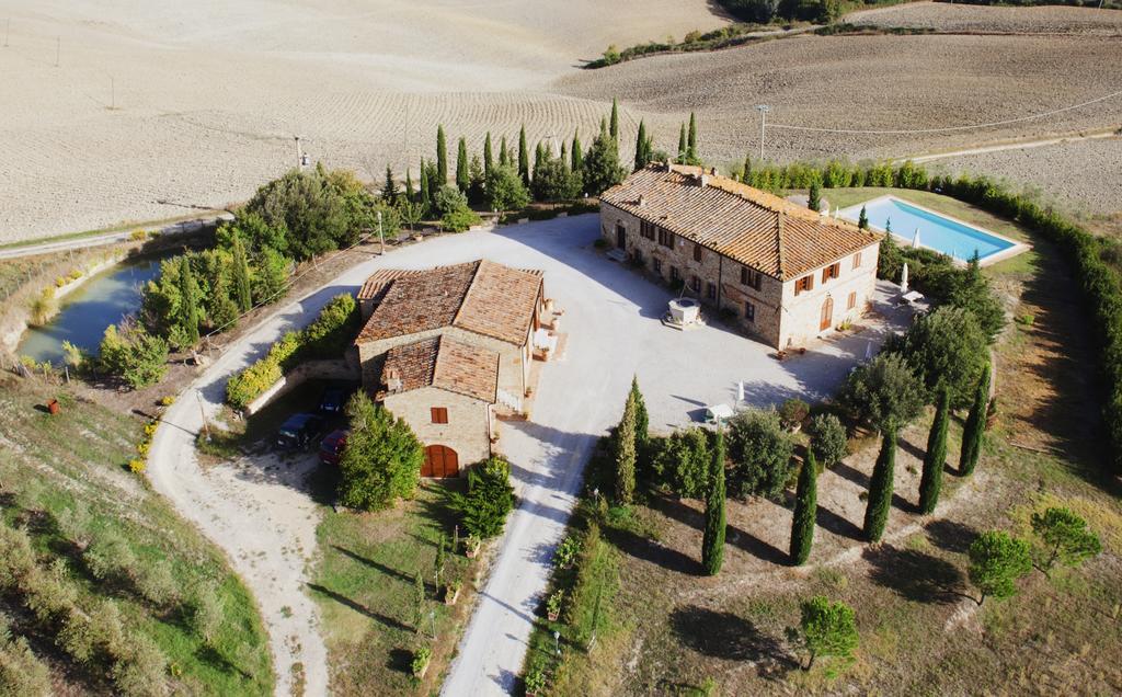 Montisi Agriturismo Bombina מראה חיצוני תמונה