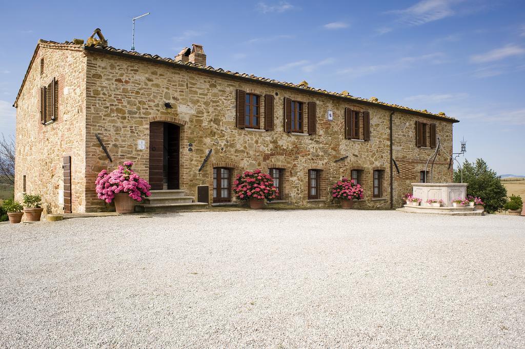 Montisi Agriturismo Bombina מראה חיצוני תמונה