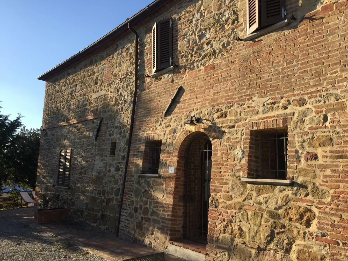 Montisi Agriturismo Bombina מראה חיצוני תמונה